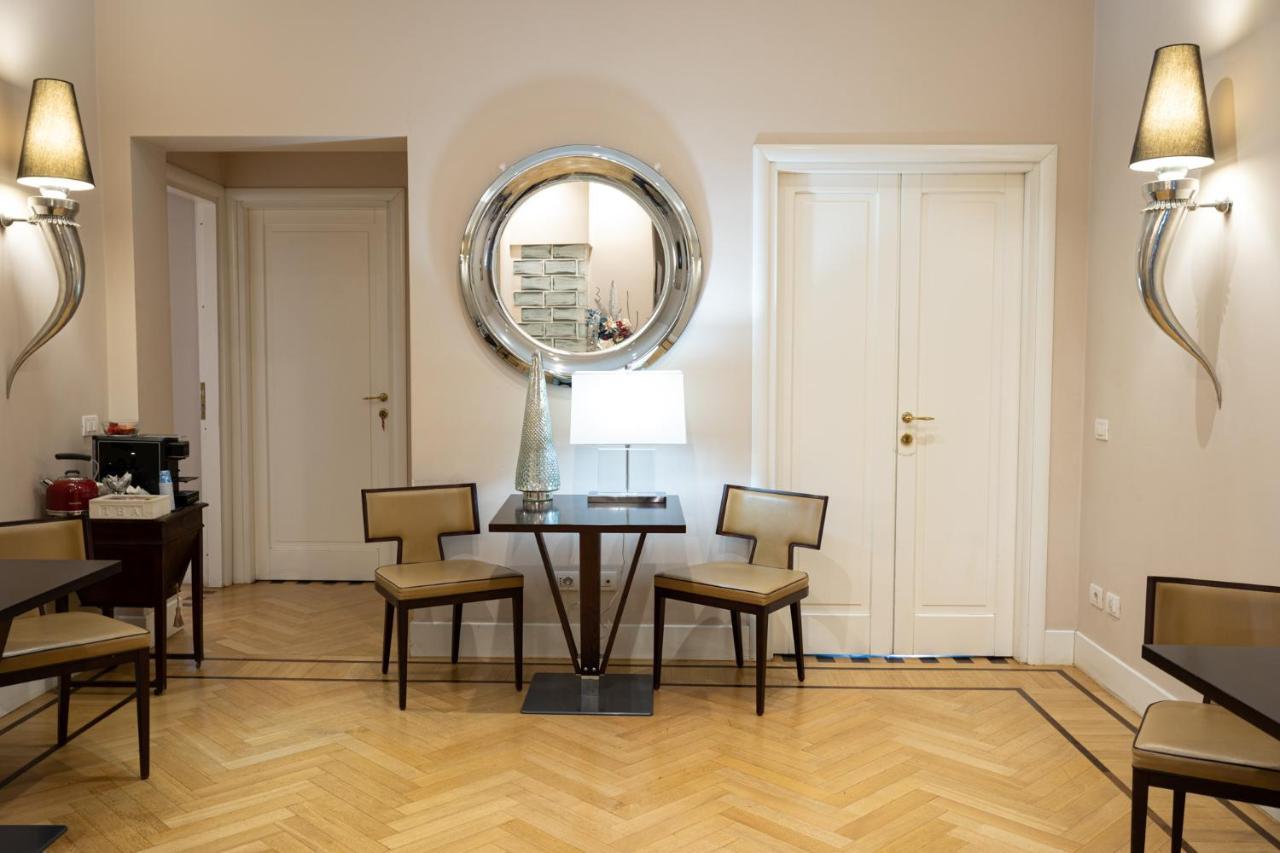 Cardilli Luxury Rooms Rom Exteriör bild